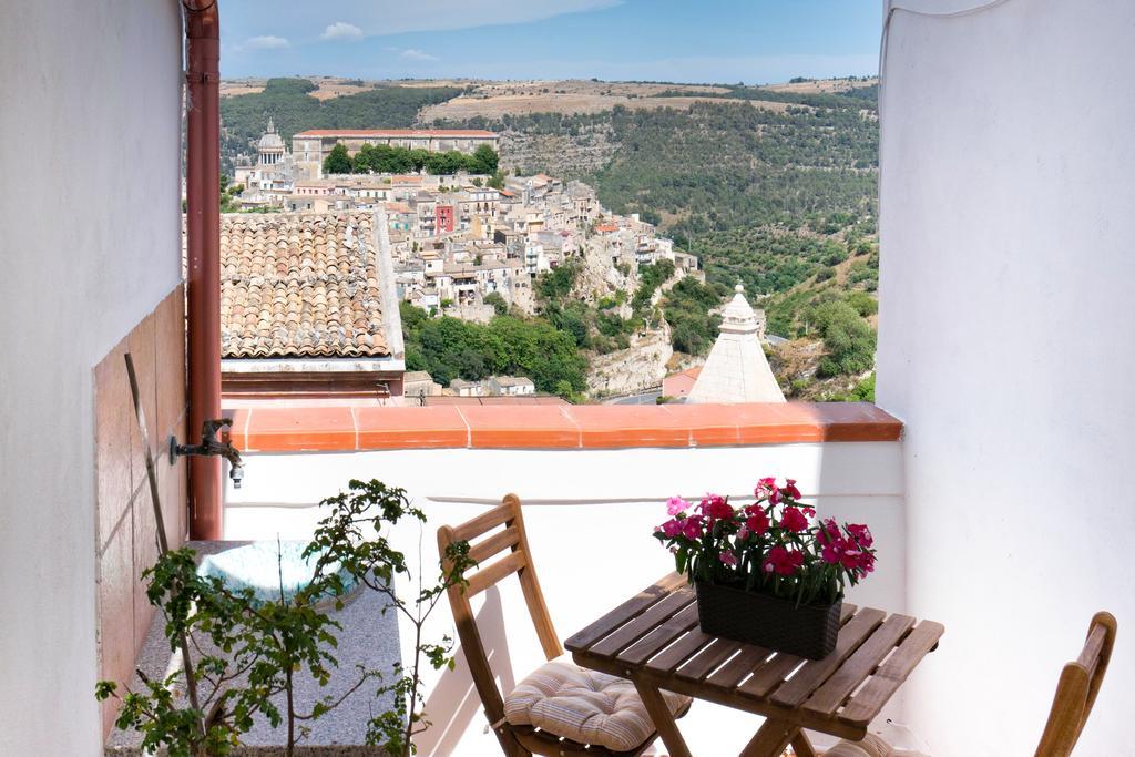 Le Scale Sul Barocco Hotel Ragusa Luaran gambar